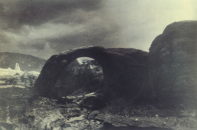 Rainbow Turned To Stone (1990)