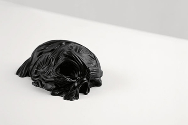 Sinking Skull (Black), 2007