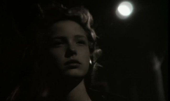 Julie Delpy as "Lise" in MAUVAIS SANG
