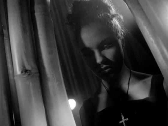 Luz María Collazo as "Maria/Betty" in I AM CUBA