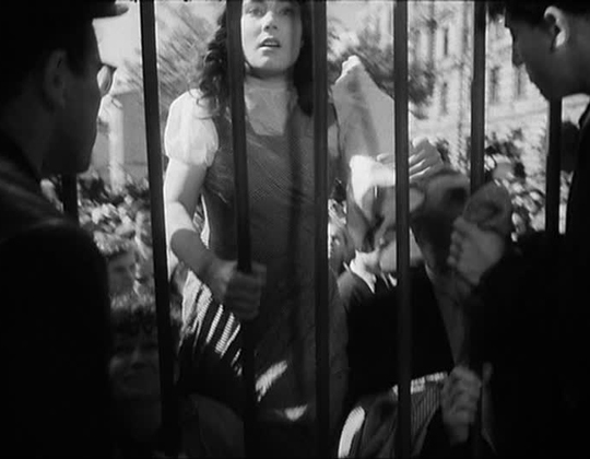 Tatyana Samojlova as "Veronica" in THE CRANES ARE FLYING