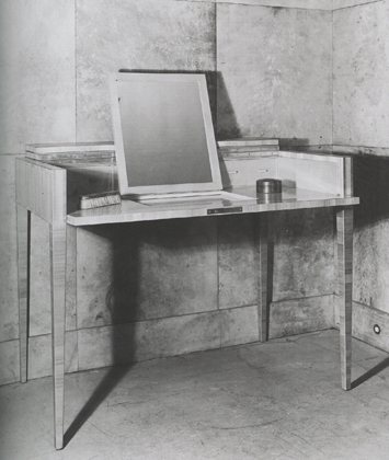 Dressing Table with Straw Marquetry and Tapered Legs ca 1926, Photo by Jean Collas