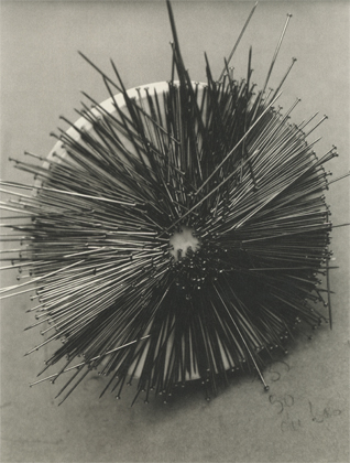 La Maison Vol.4: Les Vêntements/Clothes