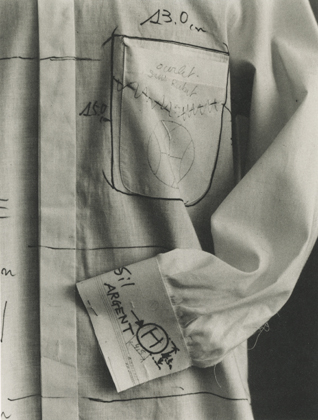 La Maison Vol.4: Les Vêntements/Clothes