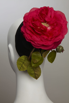 Cocktail Hat of Black Silk Taffeta With Crimson Silk Rose, ca. 1955, Collection of Hamish Bowles. copyright Loomis Deen-Time Life Pictures-Getty Images
