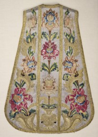 Spanish Chasuble of Linen, Silk, and Metal Thread, 1725–1775. Fine Arts Museum of San Francisco, gift of Archer M. Huntington