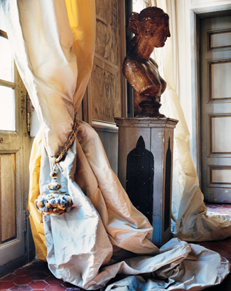 Rustling silk taffeta curtains pool on the floor. Tieback was a collaboration with Declercq Passementiers -Photo by François Halard
