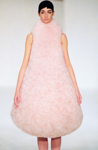 Before Minus Now, SpringSummer 2000. Show photograph by Chris Moore. Model- Erin O'Connor