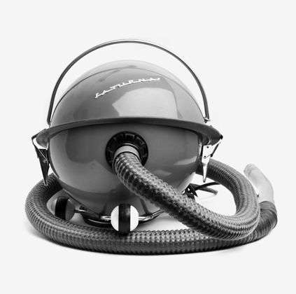 Saturnas vacuum cleaner (ca 1962)