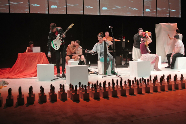 Leiseylento performance, photo by Katrin Albrecht