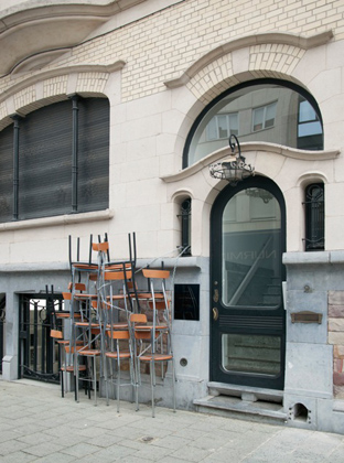 LASSO LADEN, (SAD EIS SERIES), 2012