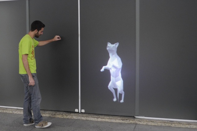 Excerpt from "Sniff" in Sao Pauolo in daylight