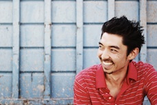 Travis color photo_small