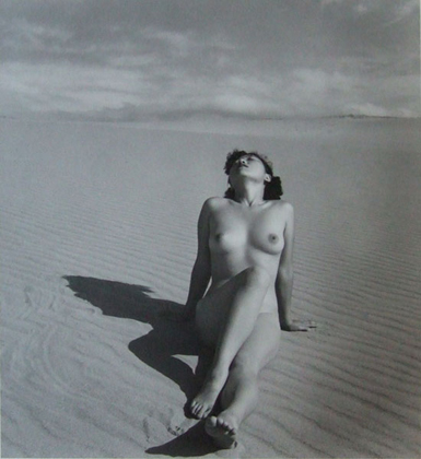 Nude in the dunes 1 (1950)