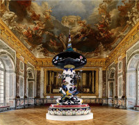 Tongari-Kun (Mister Pointy), Versailles, (2003-2004)