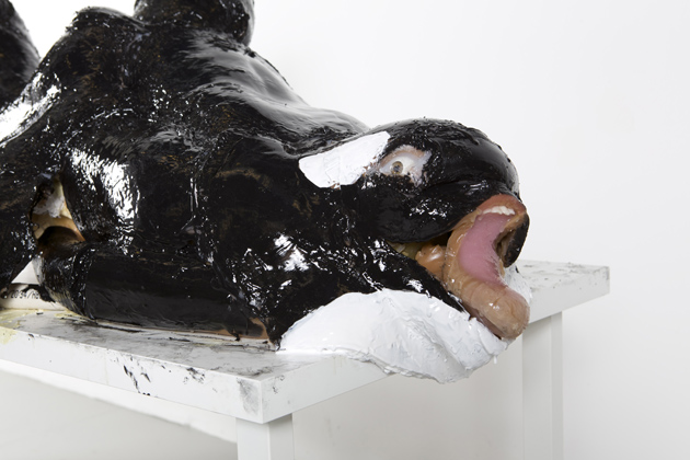 Sidore (Mark II) / Heather > LOLITA (Performative Sculpture Detail) (December 10-15, 2013)