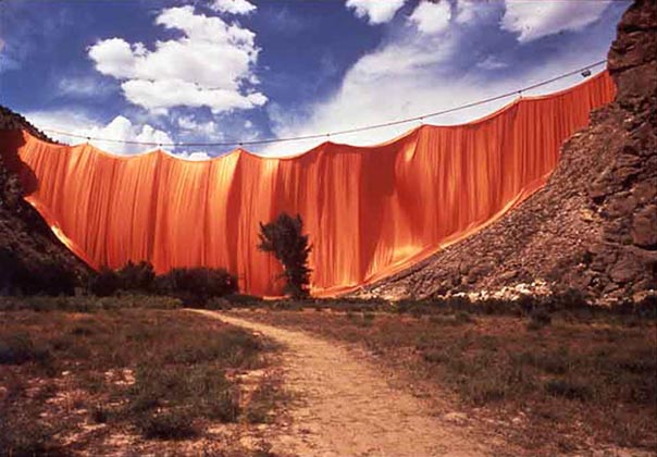 Valley Curtain, Rifle, Colorado (1970-72)