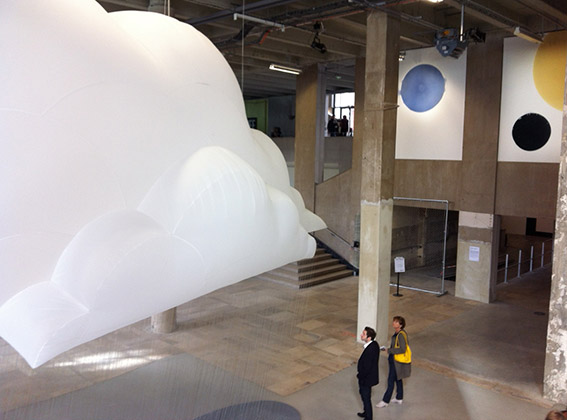 Rain Cloud, Palais de Tokyo (2012)