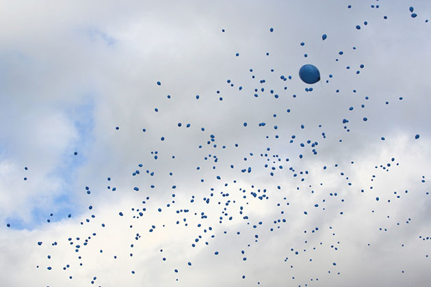 Sculpture Aerostatique (originally staged 1957)