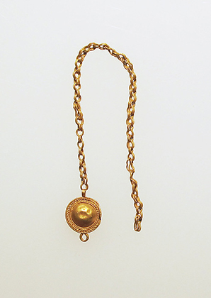 Gold chain earring with disk fastener, from Cyprus